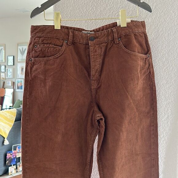 NWT Free People Brown Pax Slim Corduroy Boyfriend Jeans 32 MidRise Straight Pant - Picture 11 of 13
